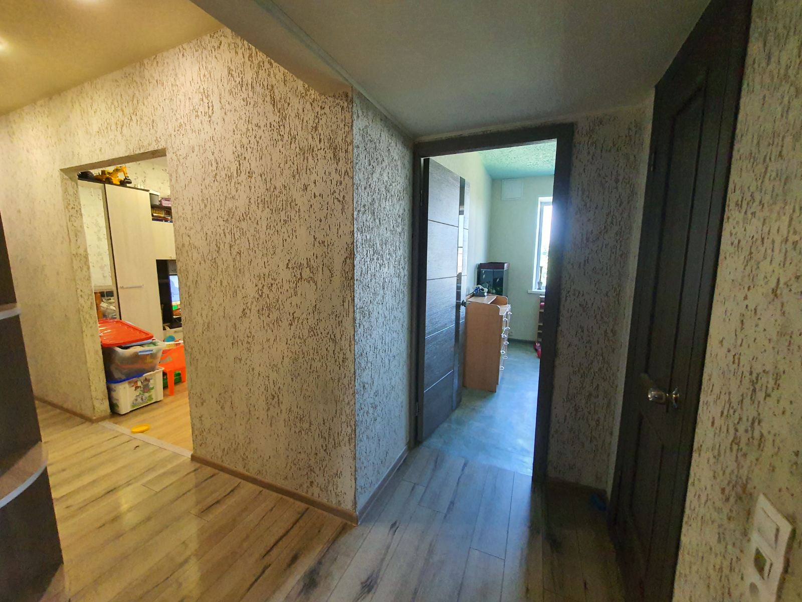 Продажа 3-комнатной квартиры, Волгоград, им Менжинского, д.25 Продажа 3-комнатной квартиры, Волгоград, им Менжинского, д.25