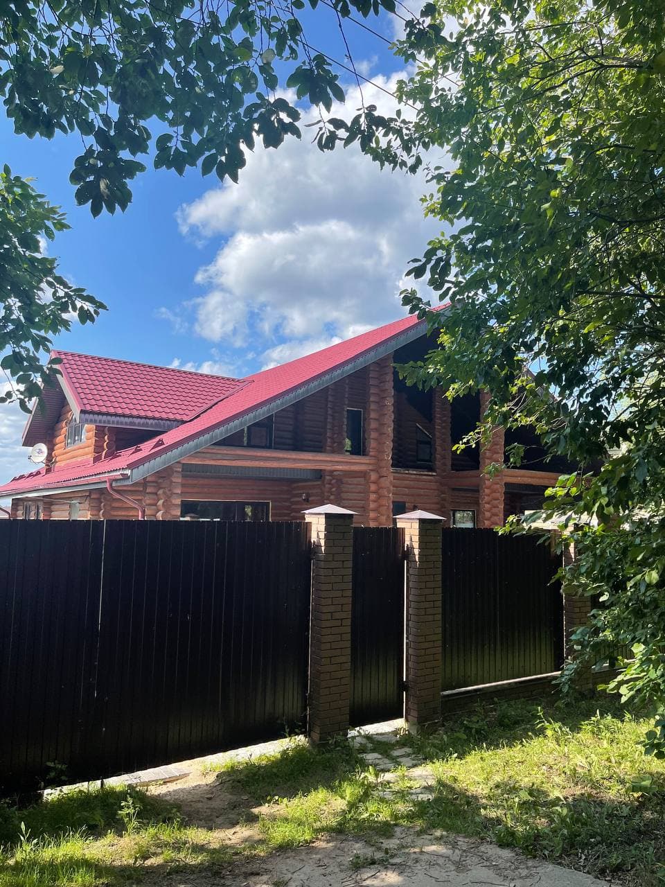 Продажа дома, 342м <sup>2</sup>, 10 сот., Малая Ельня