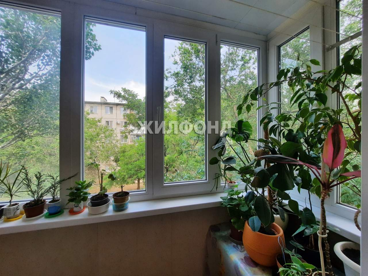Продажа 3-комнатной квартиры, Астрахань, Красноармейская улица,  д.25