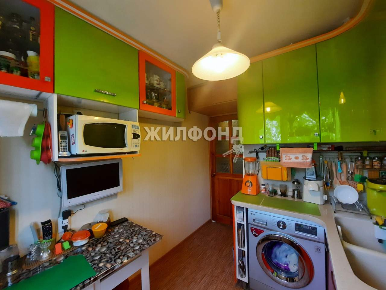 Продажа 3-комнатной квартиры, Астрахань, Красноармейская улица,  д.25