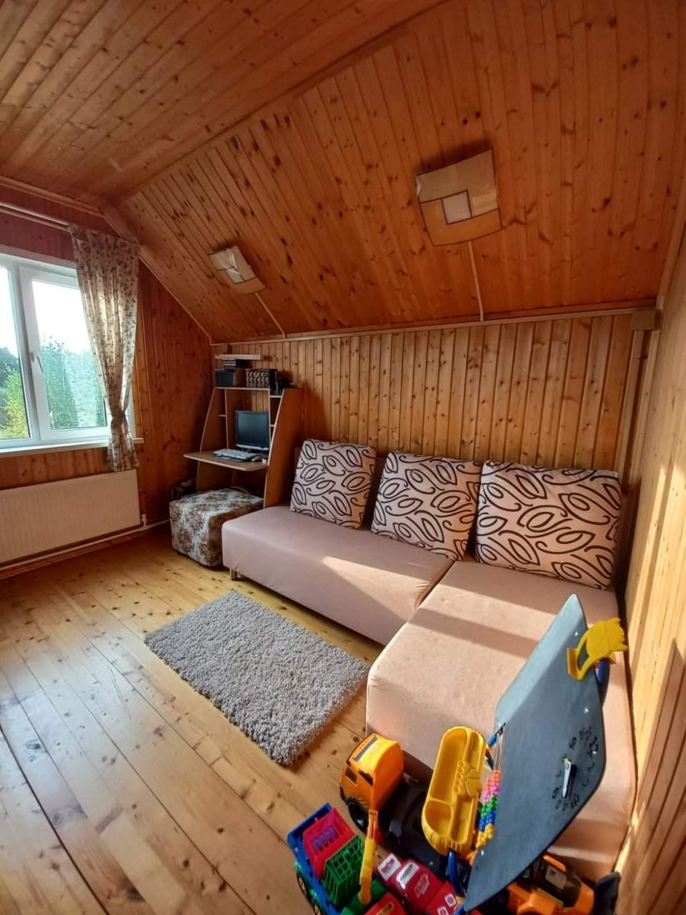 Продажа дома, 162м <sup>2</sup>, 32 сот., Вяльковка, Центральная улица