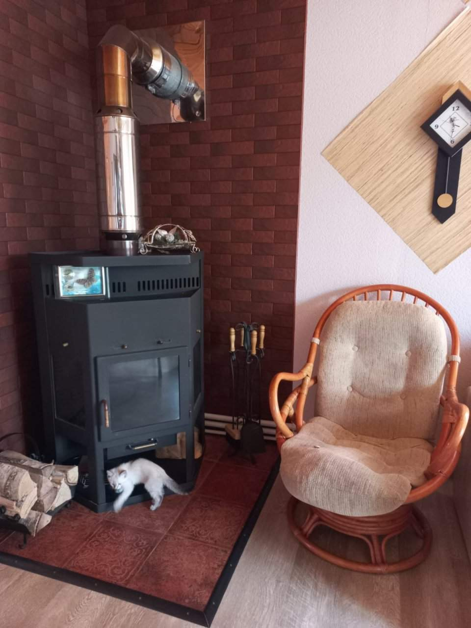 Продажа дома, 162м <sup>2</sup>, 32 сот., Вяльковка, Центральная улица