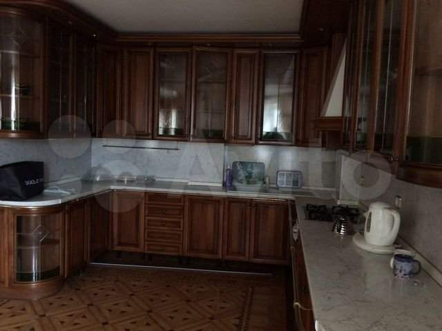 Продажа 6-комнатной квартиры, Калуга, Циолковского улица,  д.44