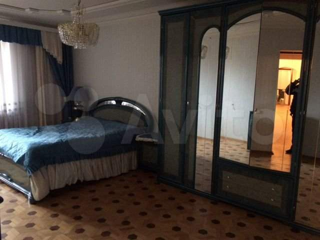 Продажа 6-комнатной квартиры, Калуга, Циолковского улица,  д.44