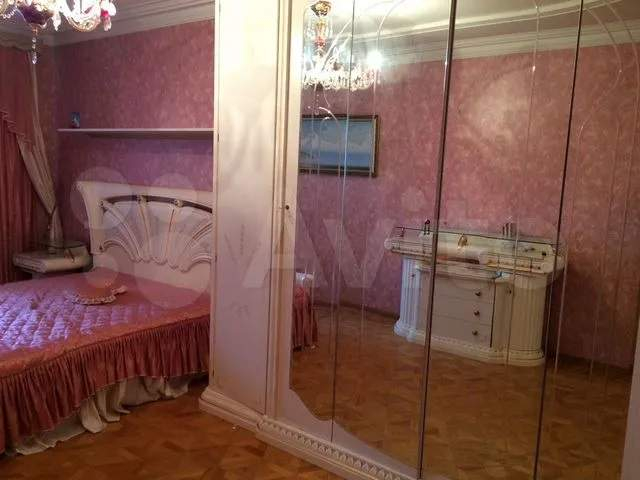 Продажа 6-комнатной квартиры, Калуга, Циолковского улица,  д.44