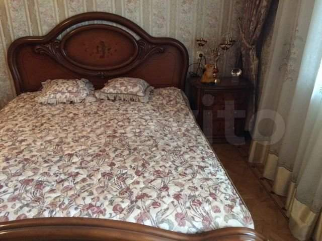 Продажа 6-комнатной квартиры, Калуга, Циолковского улица,  д.44