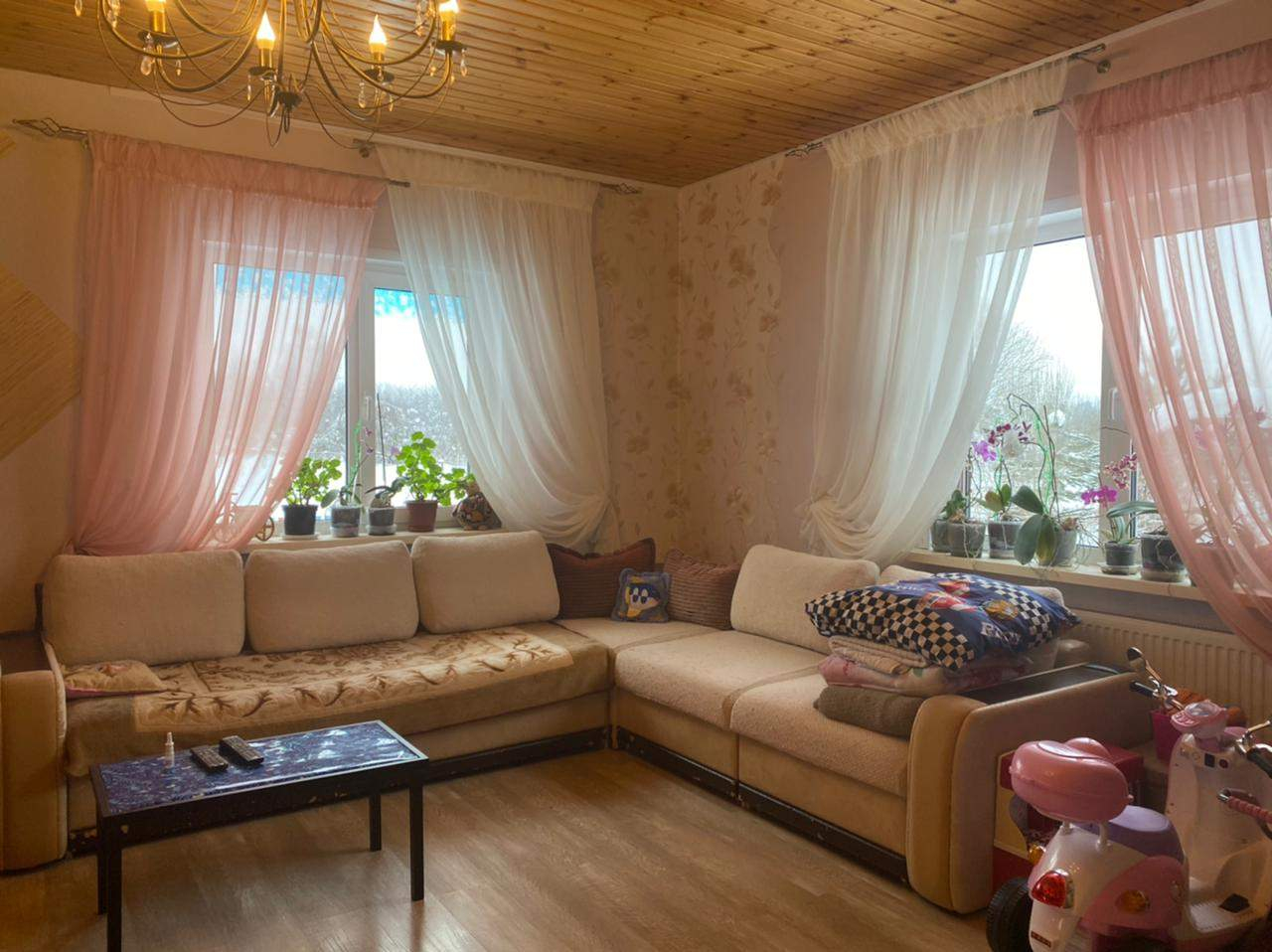 Продажа дома, 162м <sup>2</sup>, 32 сот., Вяльковка, Центральная улица