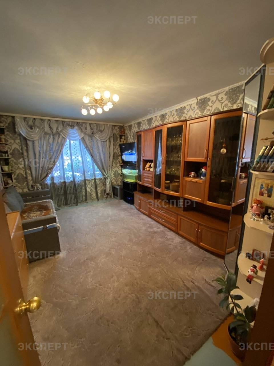 Продажа 3-комнатной квартиры, Великий Новгород, Кочетова улица,  д.19
