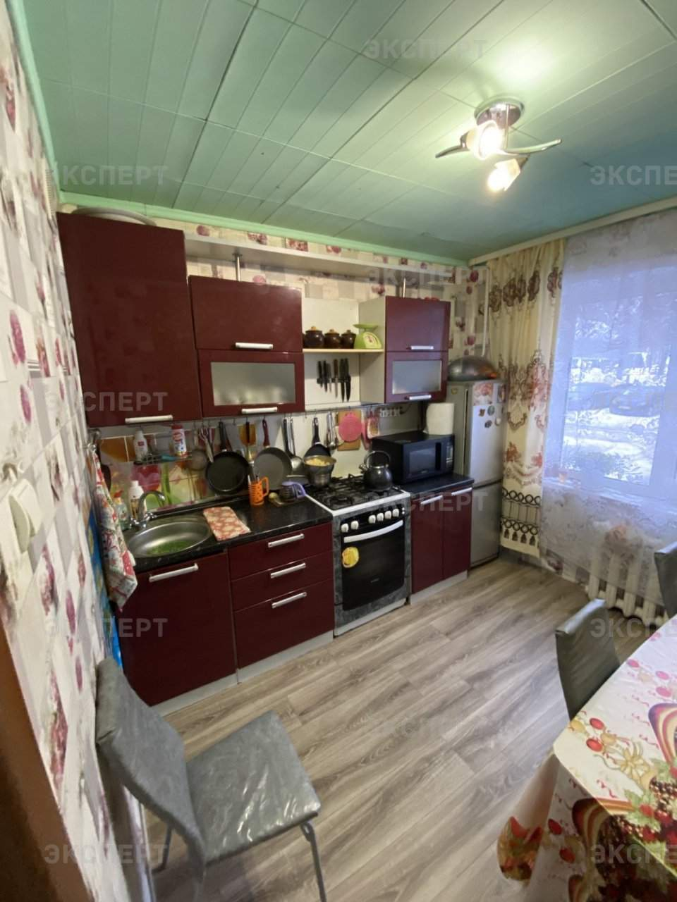Продажа 3-комнатной квартиры, Великий Новгород, Кочетова улица,  д.19