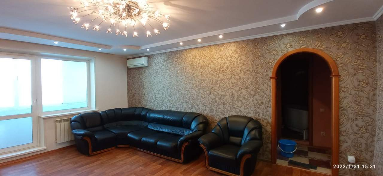 Продажа 3-комнатной квартиры, Красноярск, Светлогорская улица,  д.27