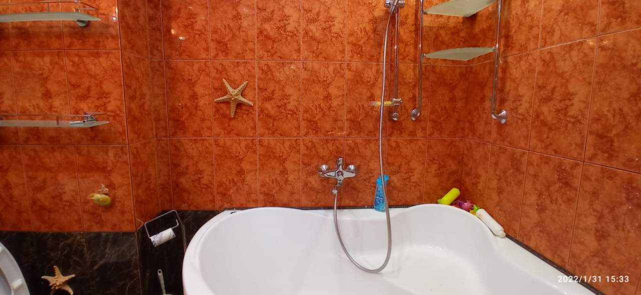 Продажа 3-комнатной квартиры, Красноярск, Светлогорская улица,  д.27