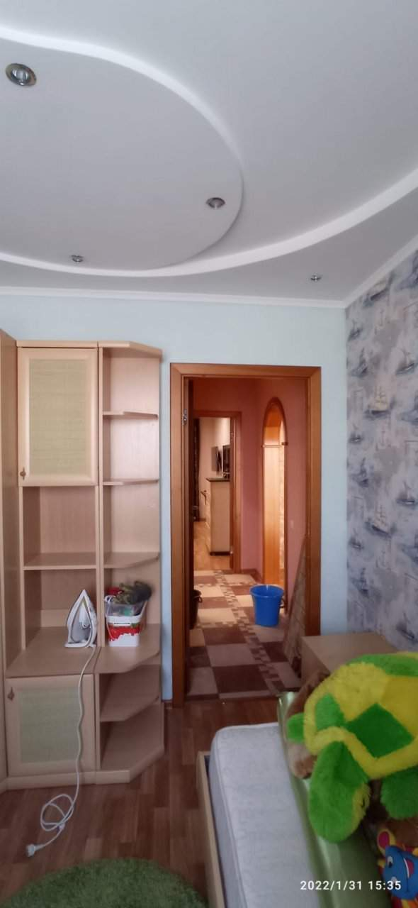 Продажа 3-комнатной квартиры, Красноярск, Светлогорская улица,  д.27