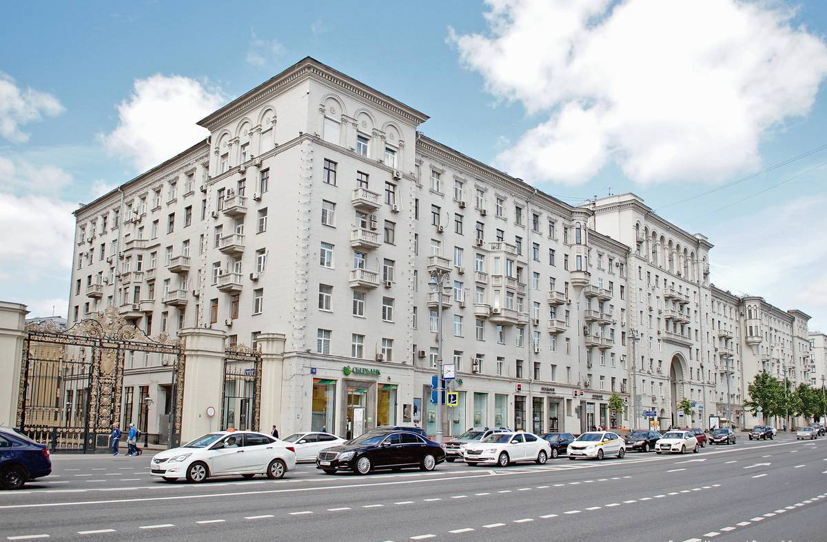 Продажа 3-комнатной квартиры, Москва, Тверская улица,  д.15