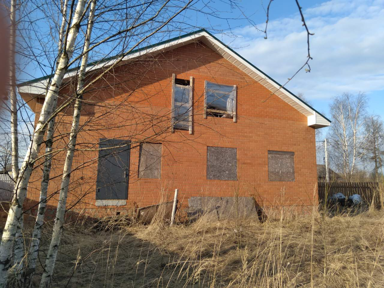 Продажа дома, 200м <sup>2</sup>, 15 сот., Легково