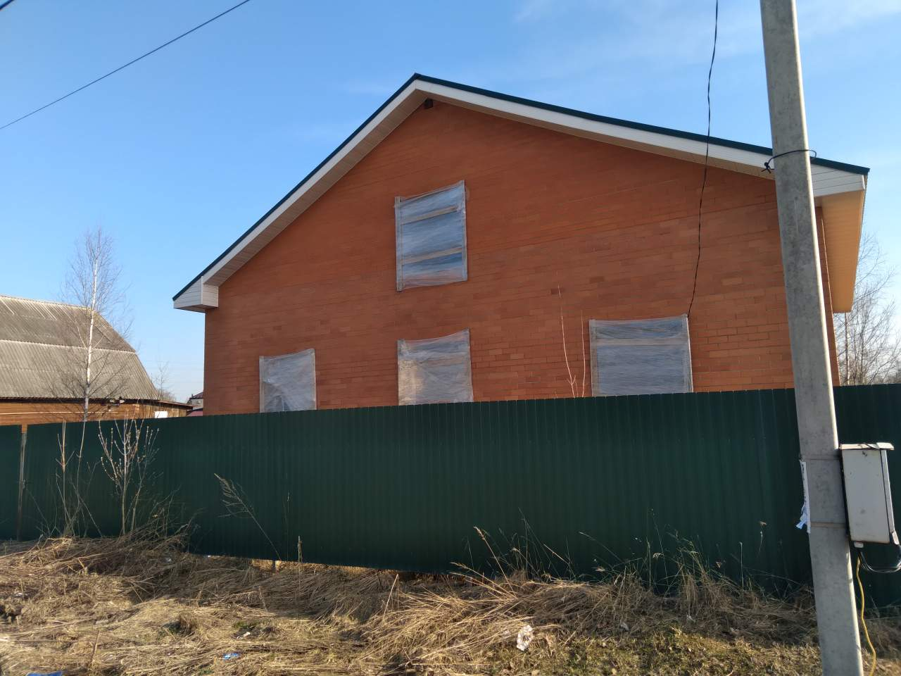 Продажа дома, 200м <sup>2</sup>, 15 сот., Легково