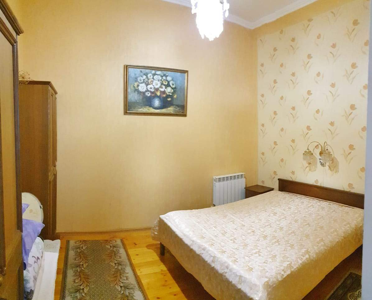 Продажа 2-комнатной квартиры, Кисловодск, Шаляпина улица,  влд12