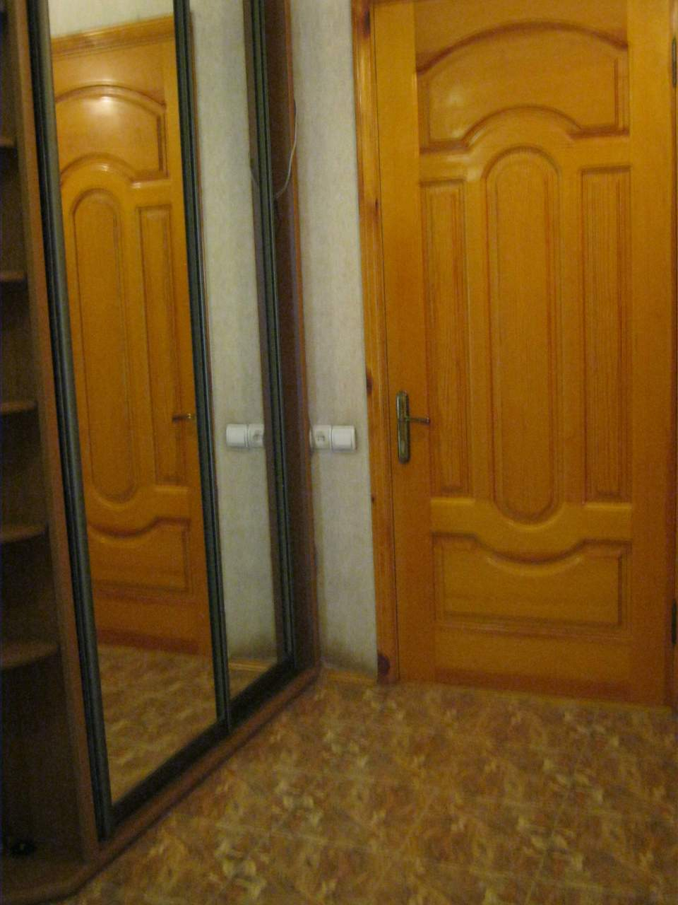 Продажа 3-комнатной квартиры, Севастополь, Гоголя улица,  д.4