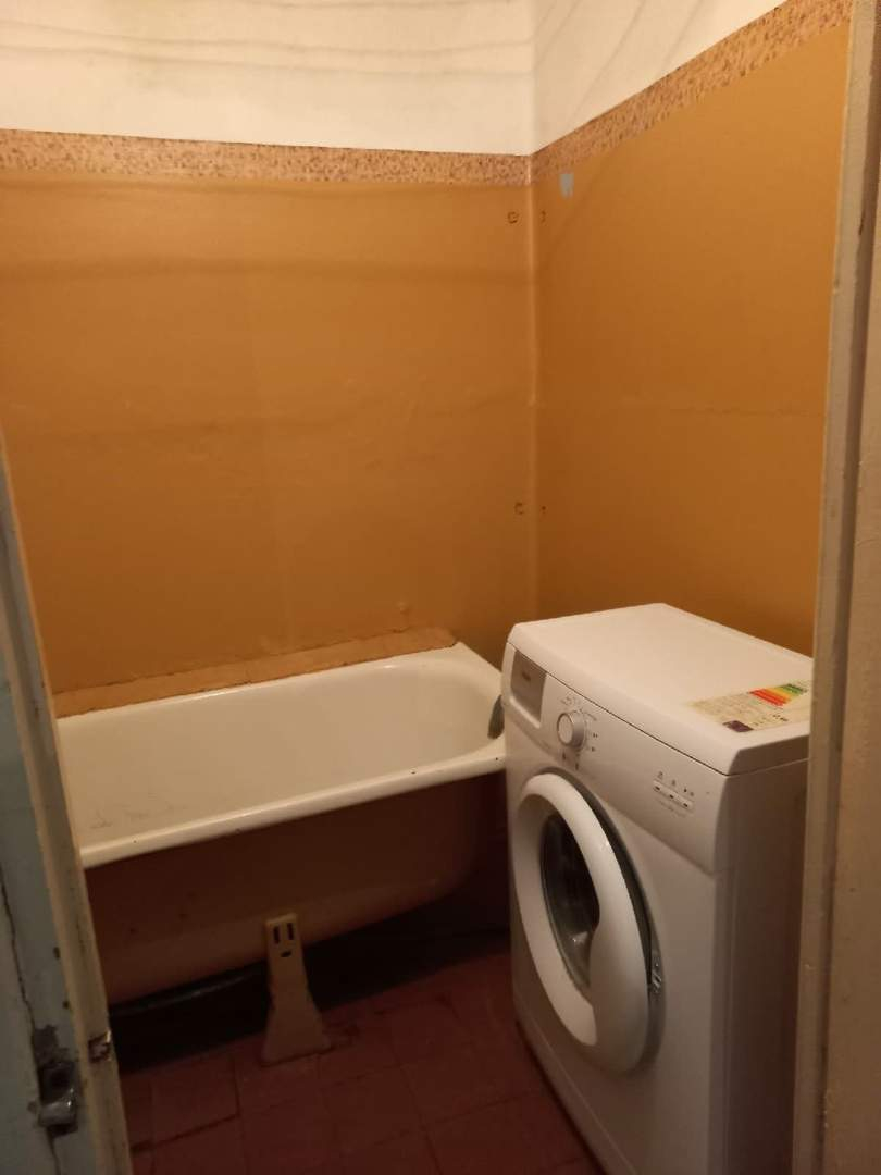 Продажа 2-комнатной квартиры, Биряково, Школьная улица,  д.12