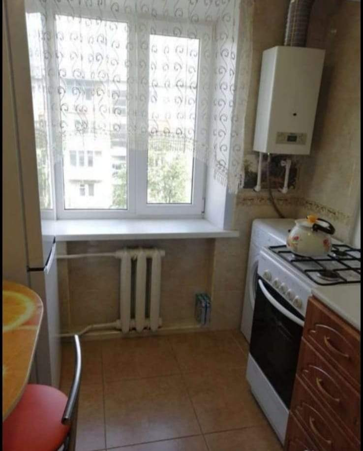 Продажа 2-комнатной квартиры, Кисловодск, Островского улица,  д.5