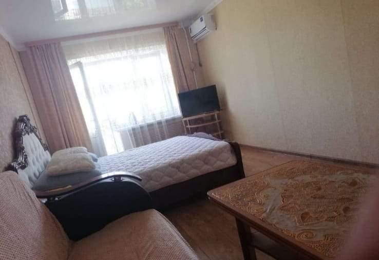 Продажа 2-комнатной квартиры, Кисловодск, Островского улица,  д.5