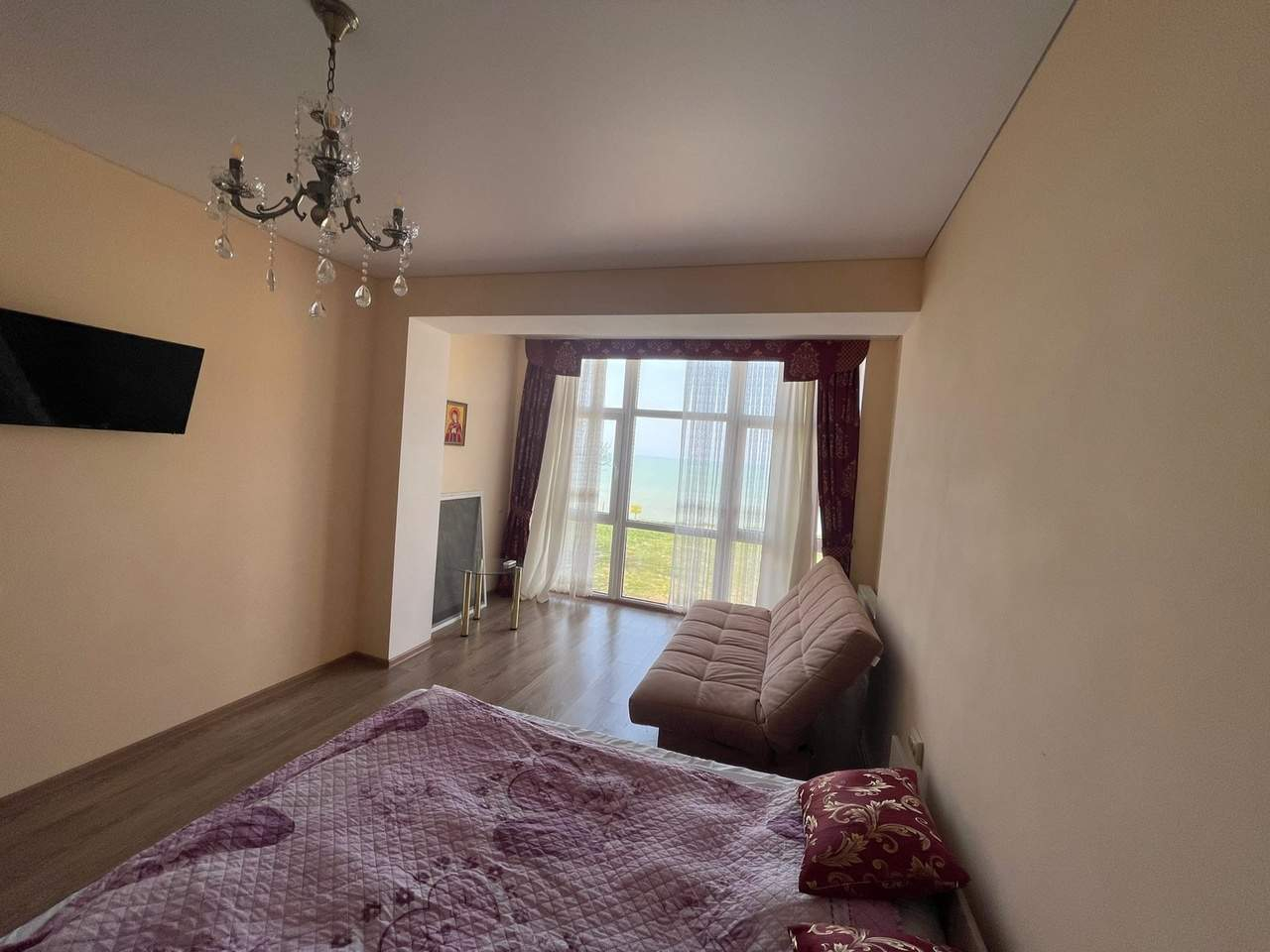 Продажа дома, 500м <sup>2</sup>, 4 сот., Севастополь, Набережная Чкалова улица,  д.6а