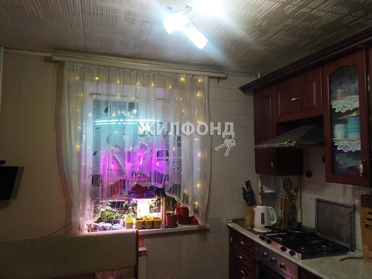 Продажа 3-комнатной квартиры, Белгород, 5 Августа улица,  д.17к2