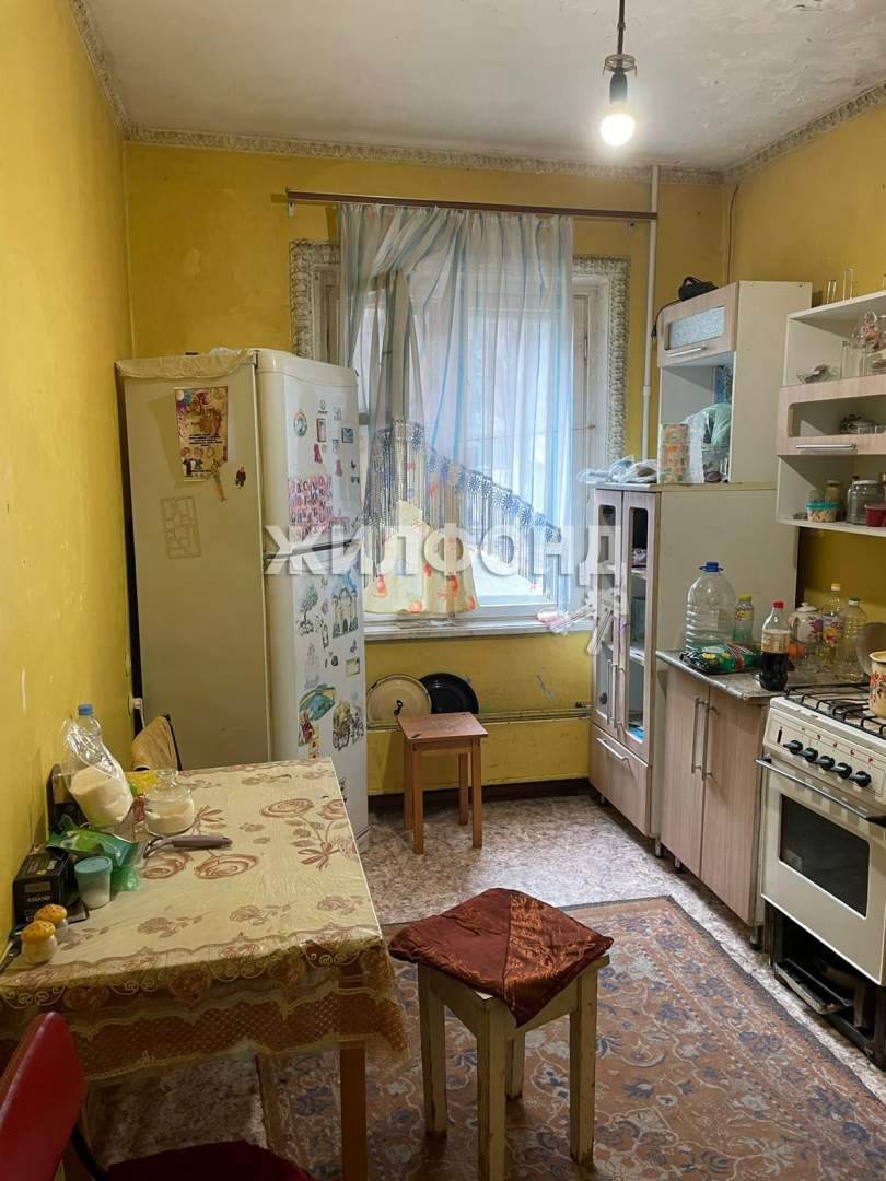Продажа 2-комнатной квартиры, Астрахань, Валерии Барсовой улица,  д.15к2