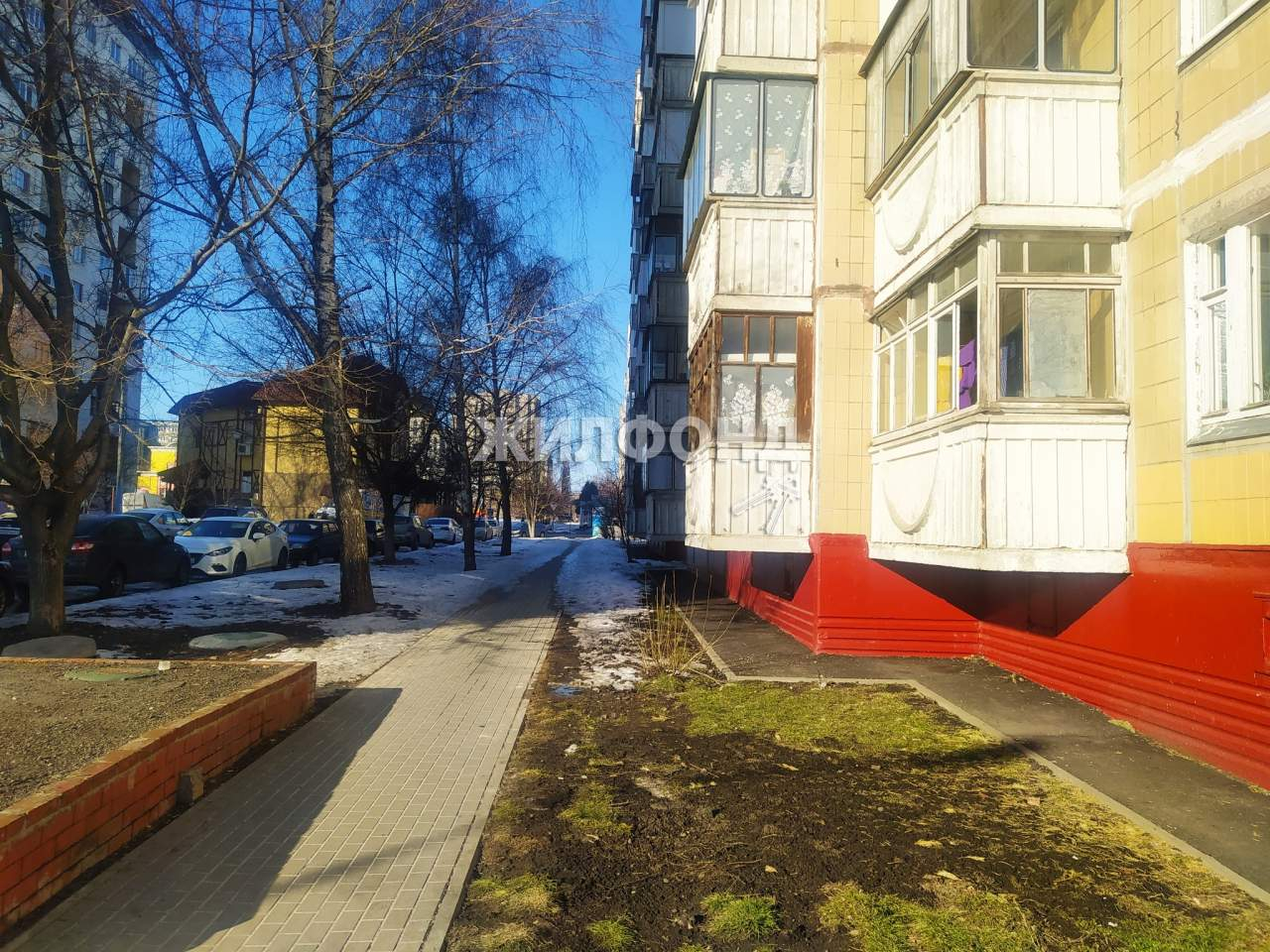 Продажа 4-комнатной квартиры, Белгород, Конева улица,  д.5