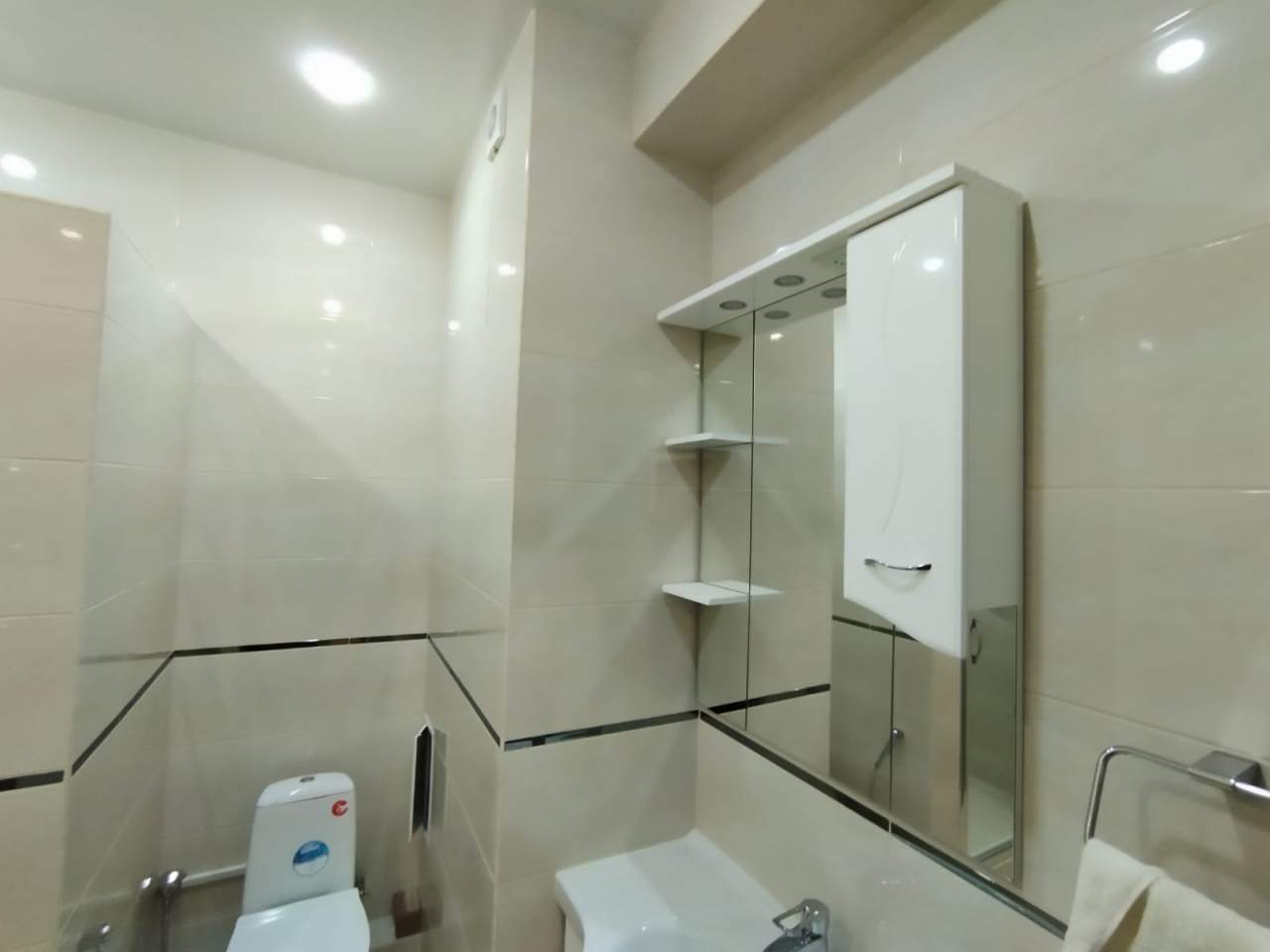 Продажа 3-комнатной квартиры, Кисловодск, Парковая улица,  д.1Ак3