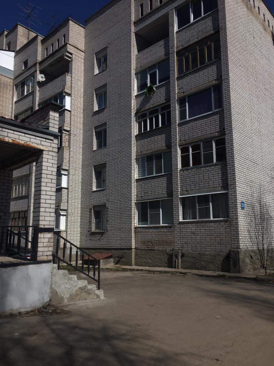 Продажа 2-комнатной квартиры, Вологда, Чернышевского улица,  д.120