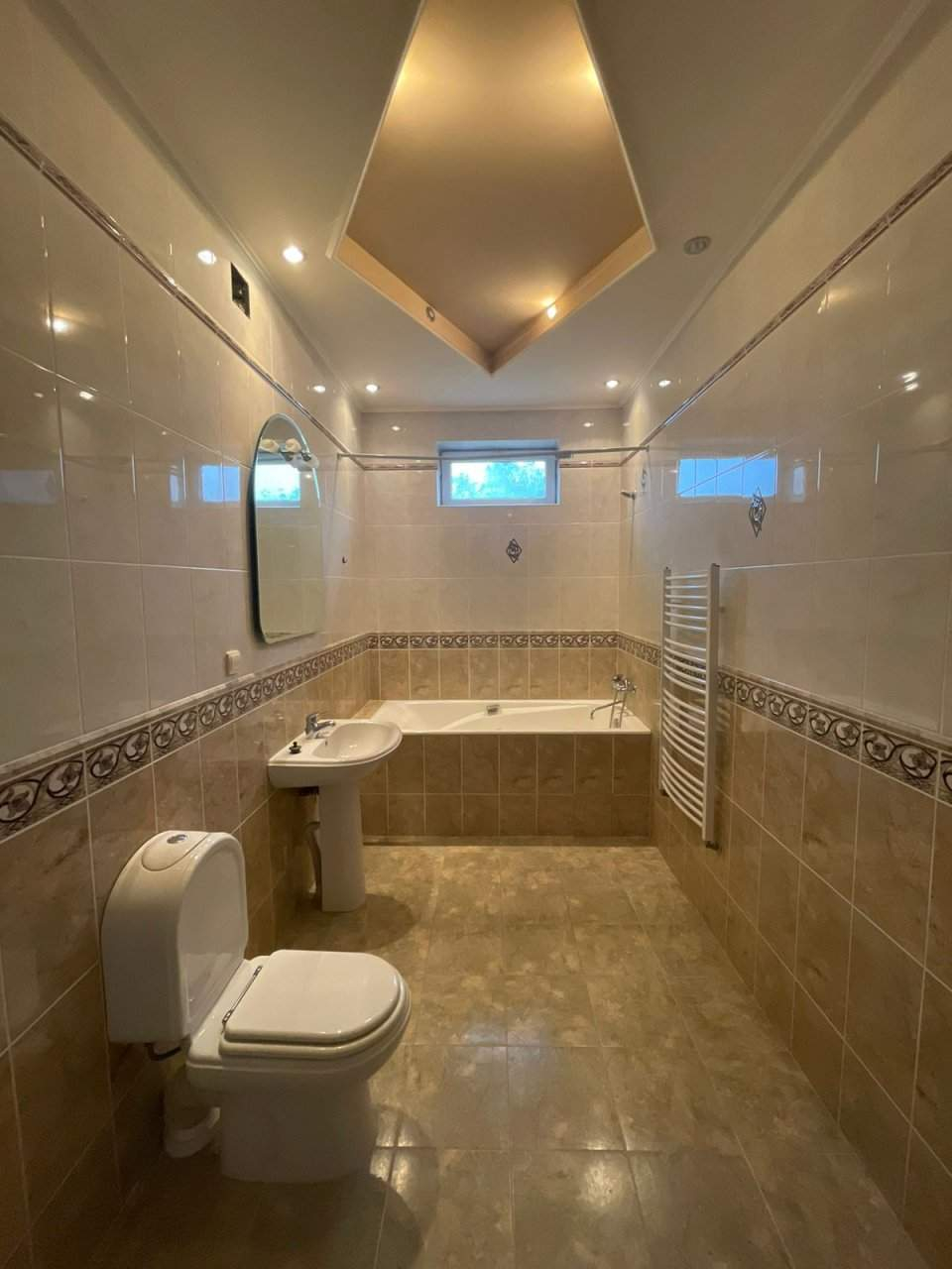 Продажа дома, 400м <sup>2</sup>, 14 сот., Кисловодск, Революции улица