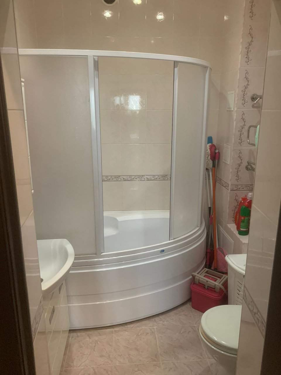 Продажа 3-комнатной квартиры, Кисловодск, Красивая улица,  д.30