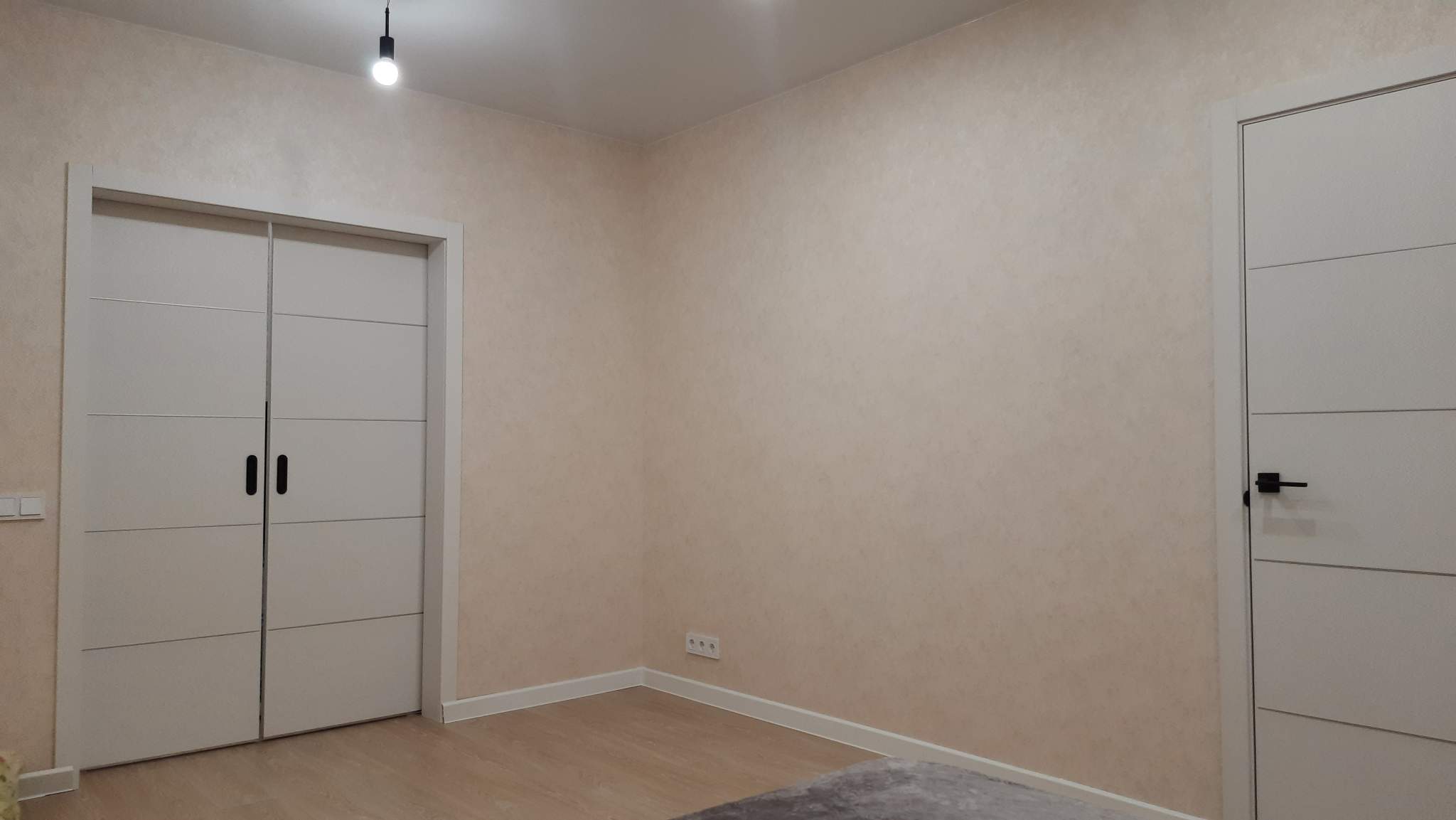 Продажа 3-комнатной квартиры, Санкт-Петербург, Ткачей улица,  д.68 к2