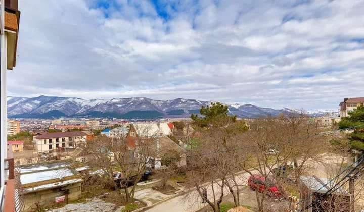 Продажа 2-комнатной квартиры, Геленджик, Орджоникидзе улица,  д.8