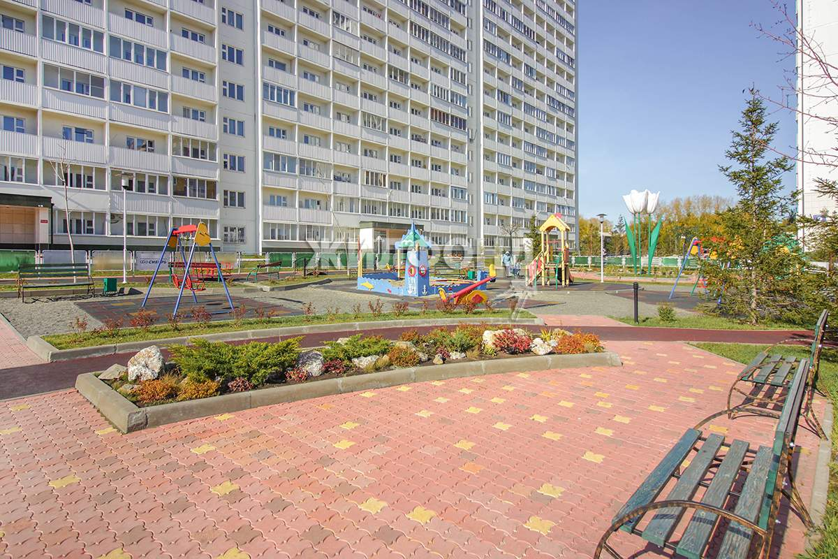 Продажа 1-комнатной квартиры, Новосибирск, Виктора Уса улица,  д.4