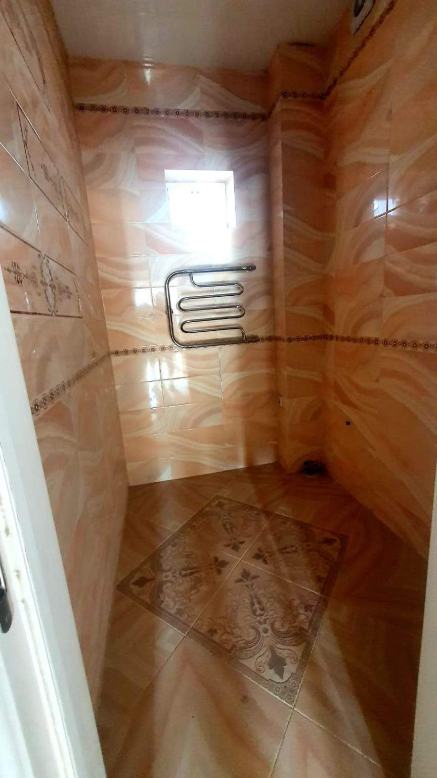 Продажа дома, 255м <sup>2</sup>, 4 сот., Геленджик, Средняя улица