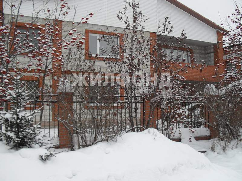 Продажа дома, 414м <sup>2</sup>, 12 сот., Бердск, Сиреневая улица
