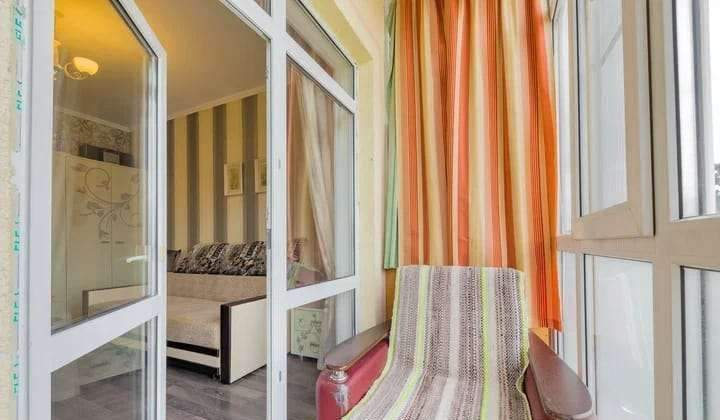 Продажа 2-комнатной квартиры, Геленджик, Орджоникидзе улица,  д.8