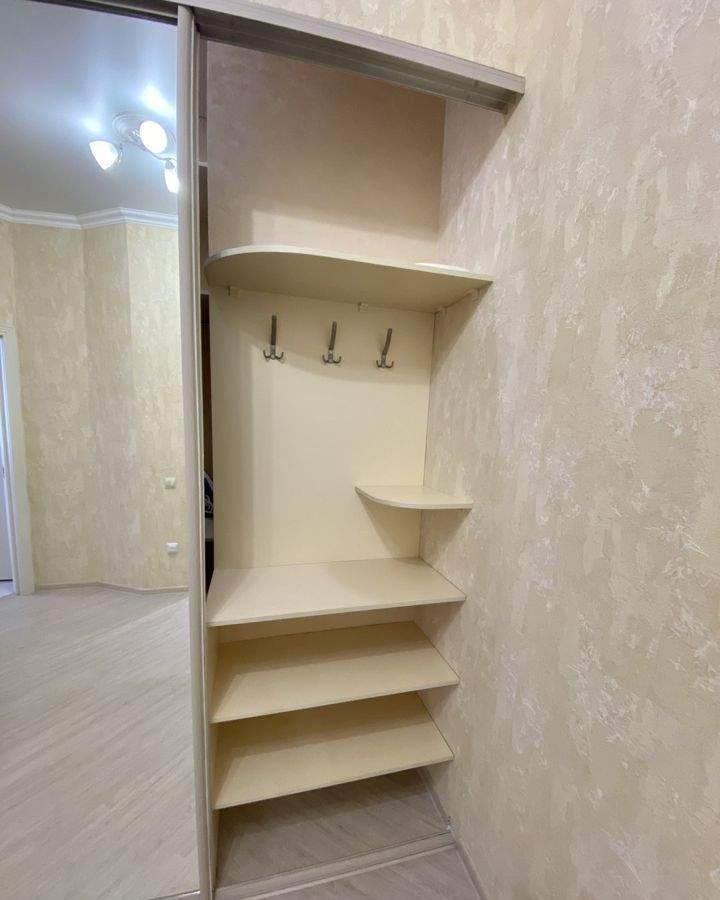 Продажа 1-комнатной квартиры, Геленджик, Крымская улица,  д.22к2