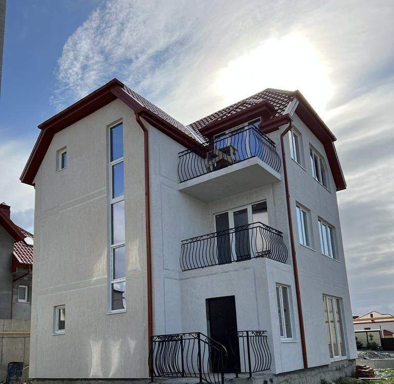 Продажа дома, 210м <sup>2</sup>, 3 сот., Геленджик, Западный микрорайон