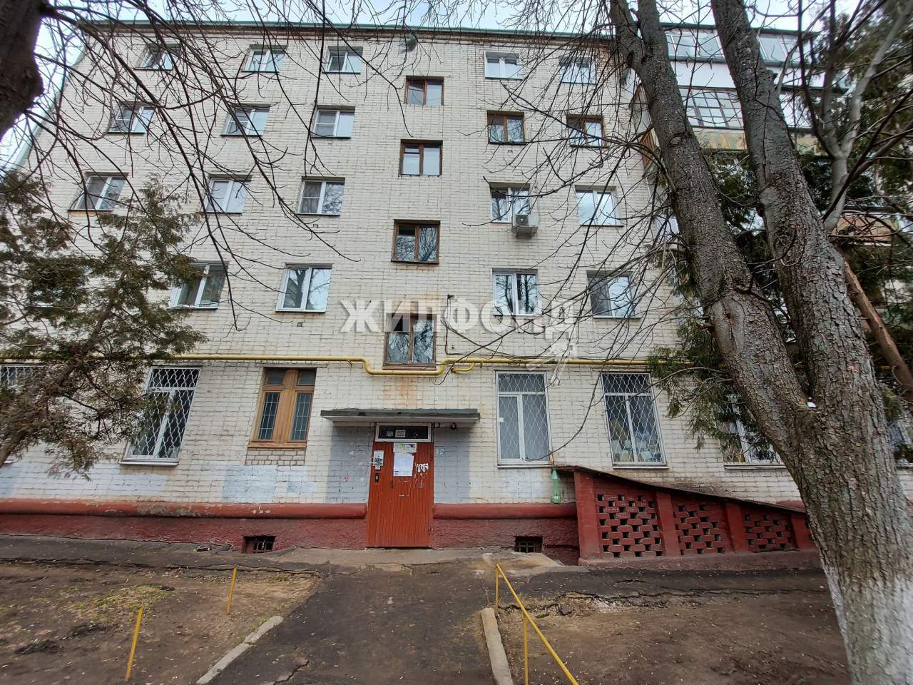Продажа 4-комнатной квартиры, Орел, Карачевский переулок,  д.23