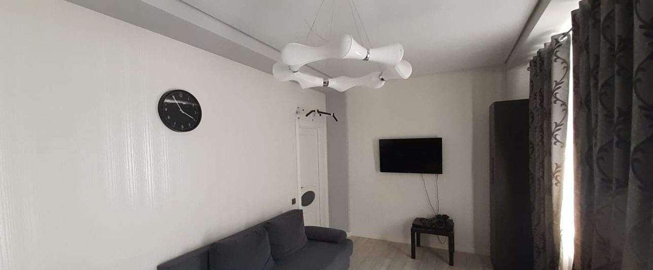 Продажа 2-комнатной квартиры, Геленджик, Крымская улица,  д.19к2