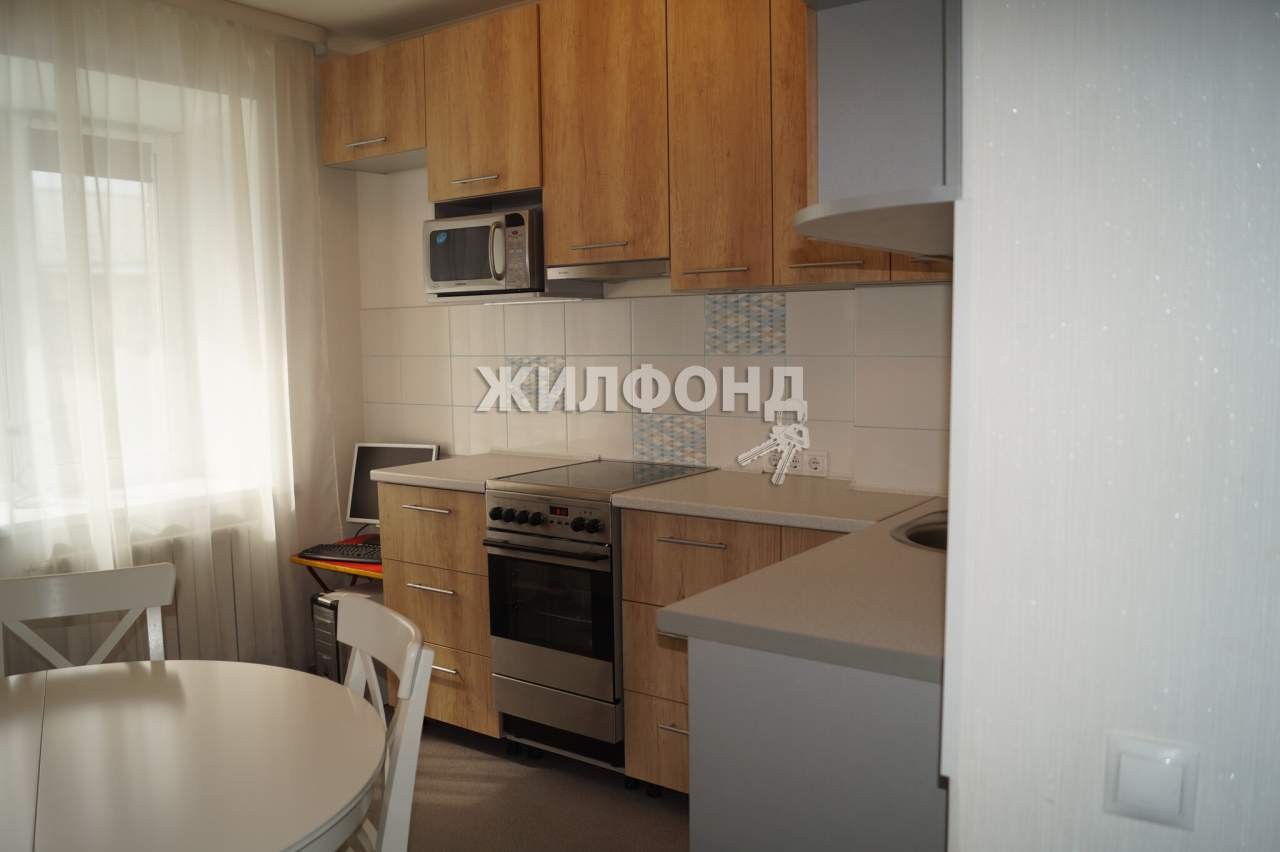 Продажа 1-комнатной квартиры, Новосибирск, 3-й Крашенинникова переулок,  д.7