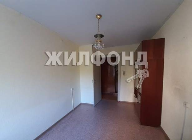 Продажа 3-комнатной квартиры, Красноярск, Академика Киренского улица,  д.27А