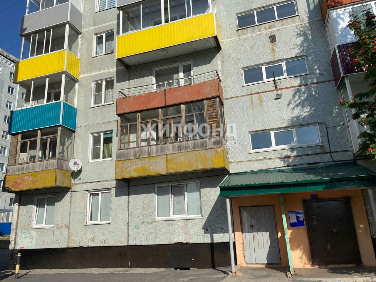Продажа 2-комнатной квартиры, Прокопьевск, 10-й микрорайон улица,  д.1