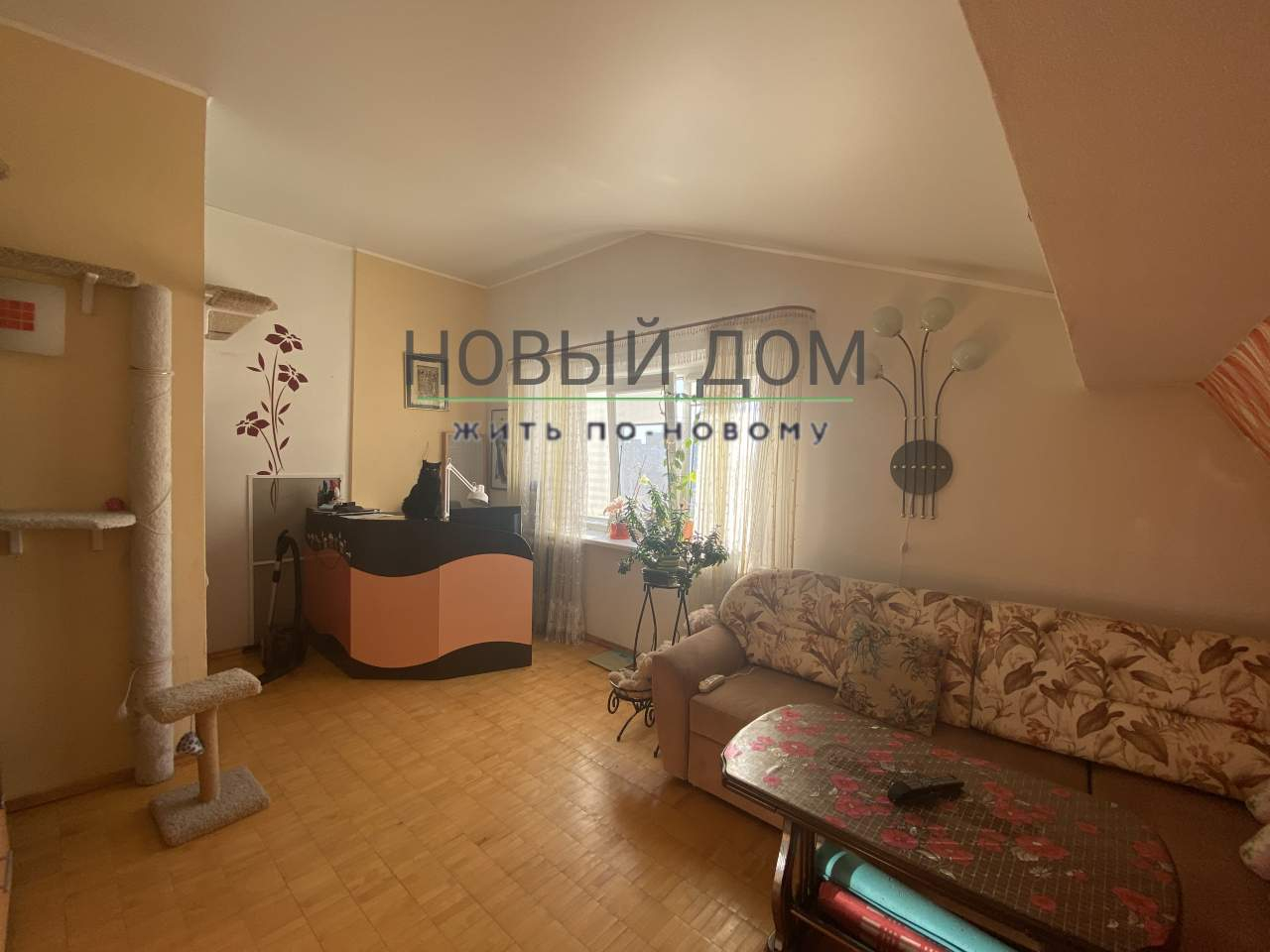 Продажа 3-комнатной квартиры, Великий Новгород, Державина улица,  д.11к3