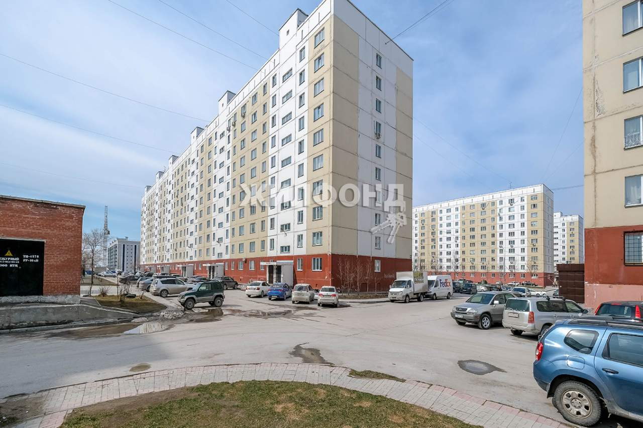 Продажа 2-комнатной квартиры, Новосибирск, Татьяны Снежиной улица,  д.46