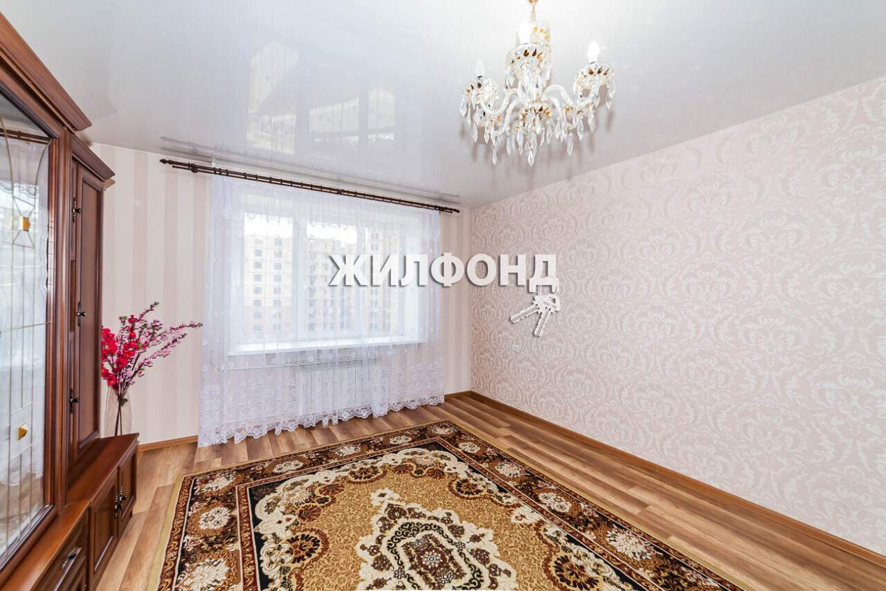 Продажа 2-комнатной квартиры, Новосибирск, Есенина улица,  д.67