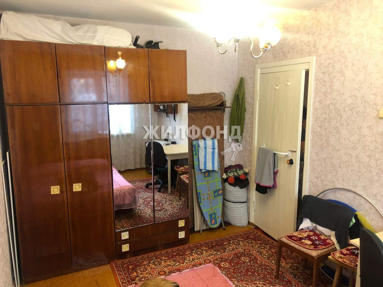 Продажа 2-комнатной квартиры, Прокопьевск, Есенина улица,  д.14