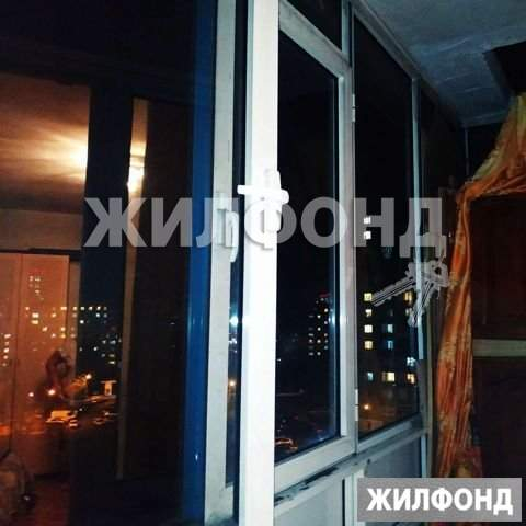 Продажа 1-комнатной квартиры, Красноярск, Батурина улица,  д.5Г